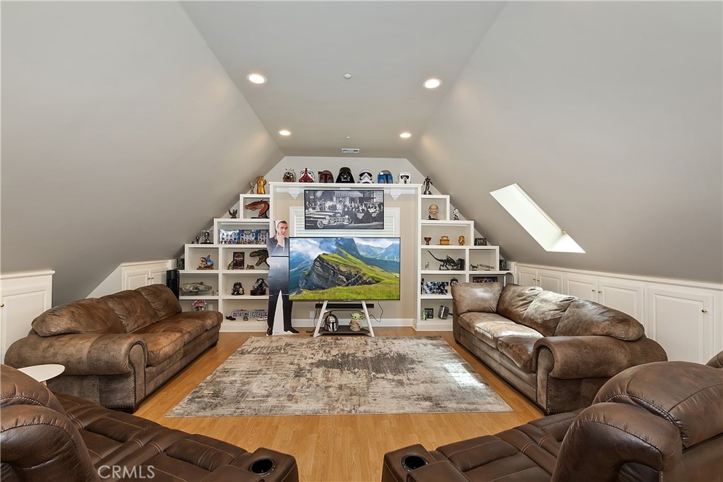 1010 Black Oaks Drive Property Photo 34