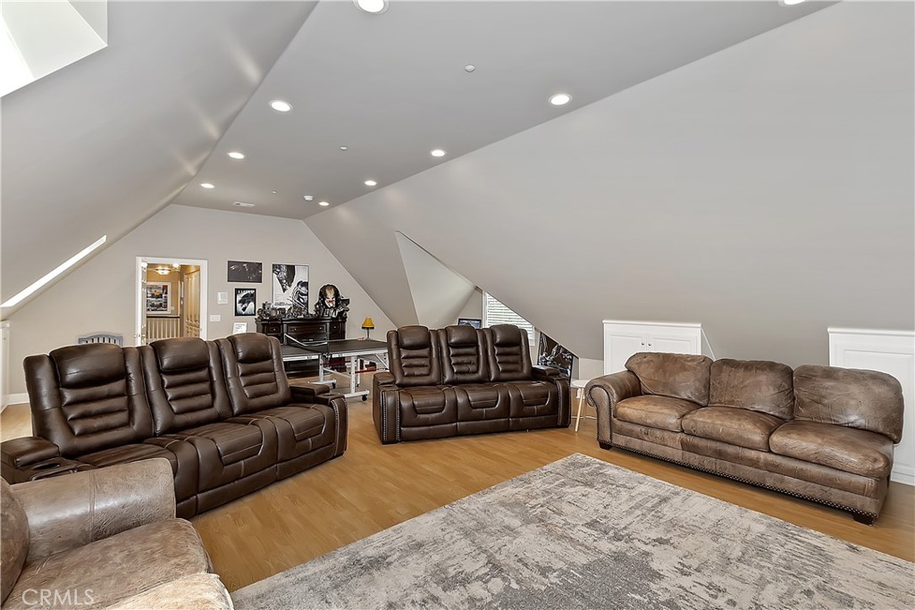 1010 Black Oaks Drive Property Photo 35