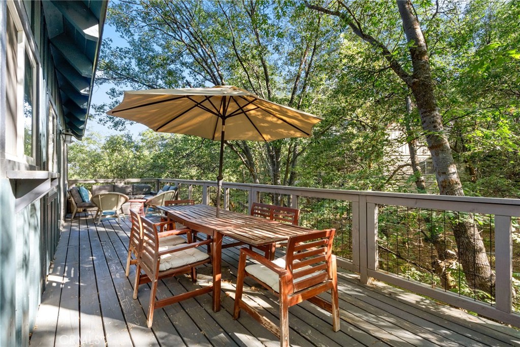 27979 North Bay Road Property Photo 18