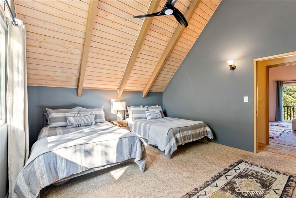 27979 North Bay Road Property Photo 25