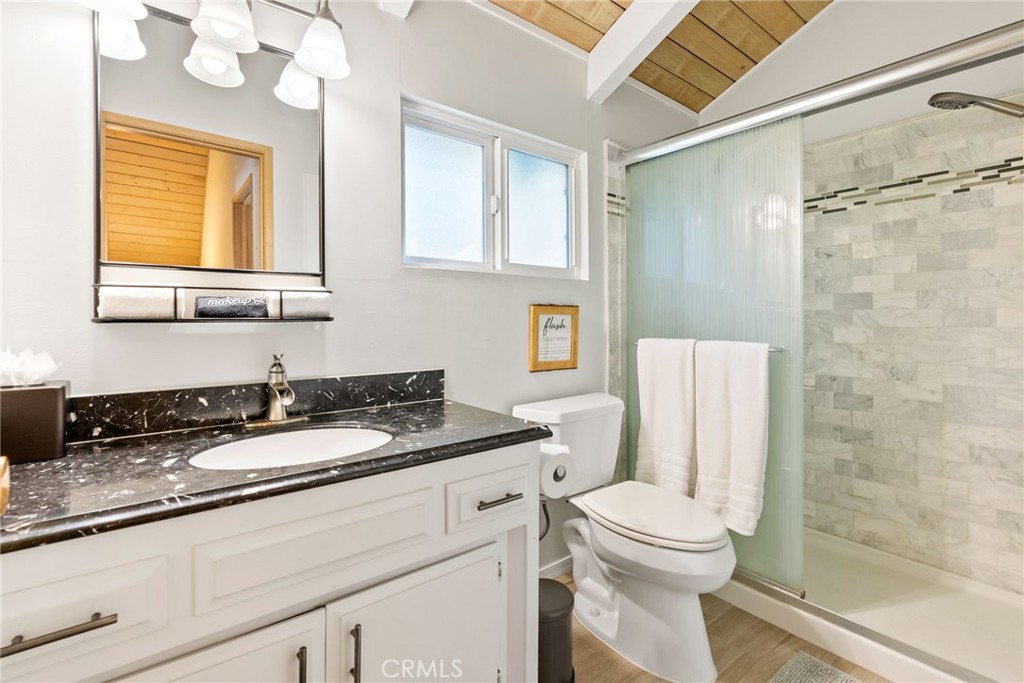 27979 North Bay Road Property Photo 29