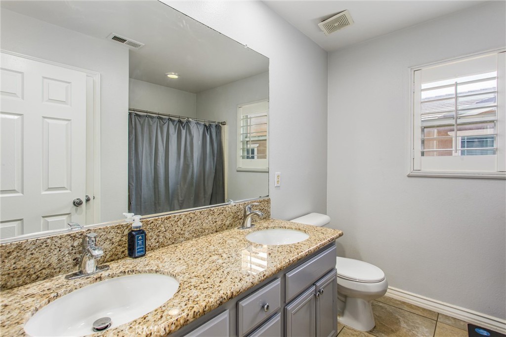 219 Dwyer Avenue Property Photo 24