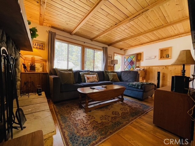 912 Tinkerbell Avenue Property Photo 7