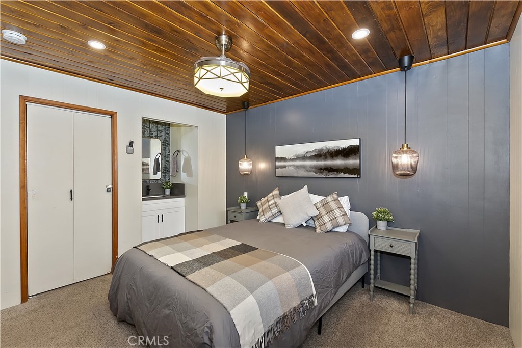 668 Barrett Way Property Photo 13