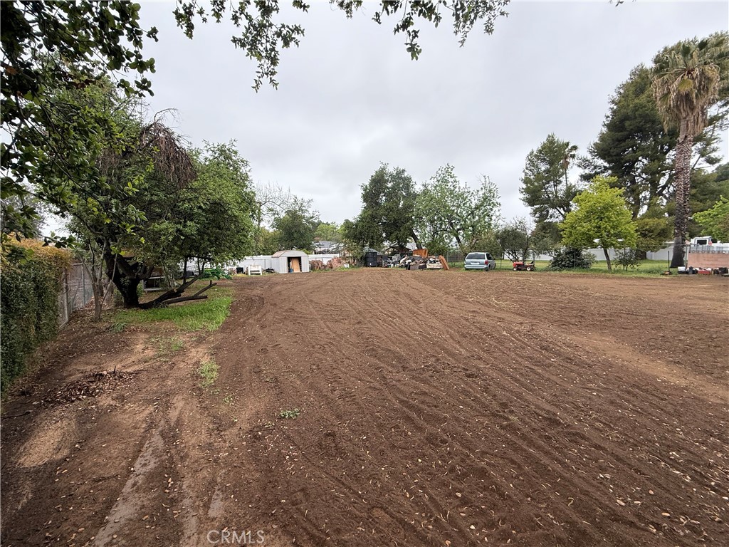 11896 Addison Street Property Photo 6