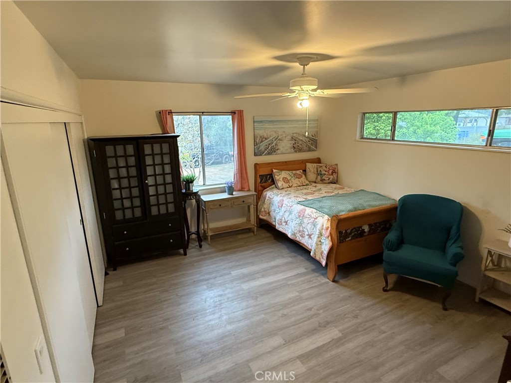 11896 Addison Street Property Photo 22
