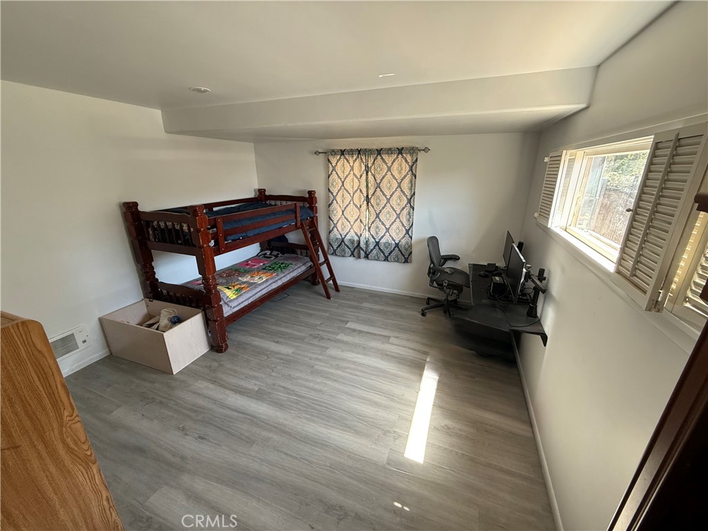 11896 Addison Street Property Photo 26