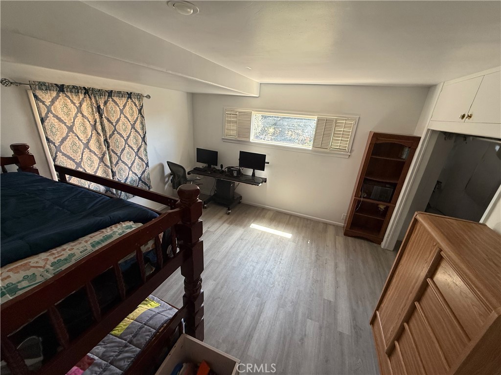 11896 Addison Street Property Photo 27