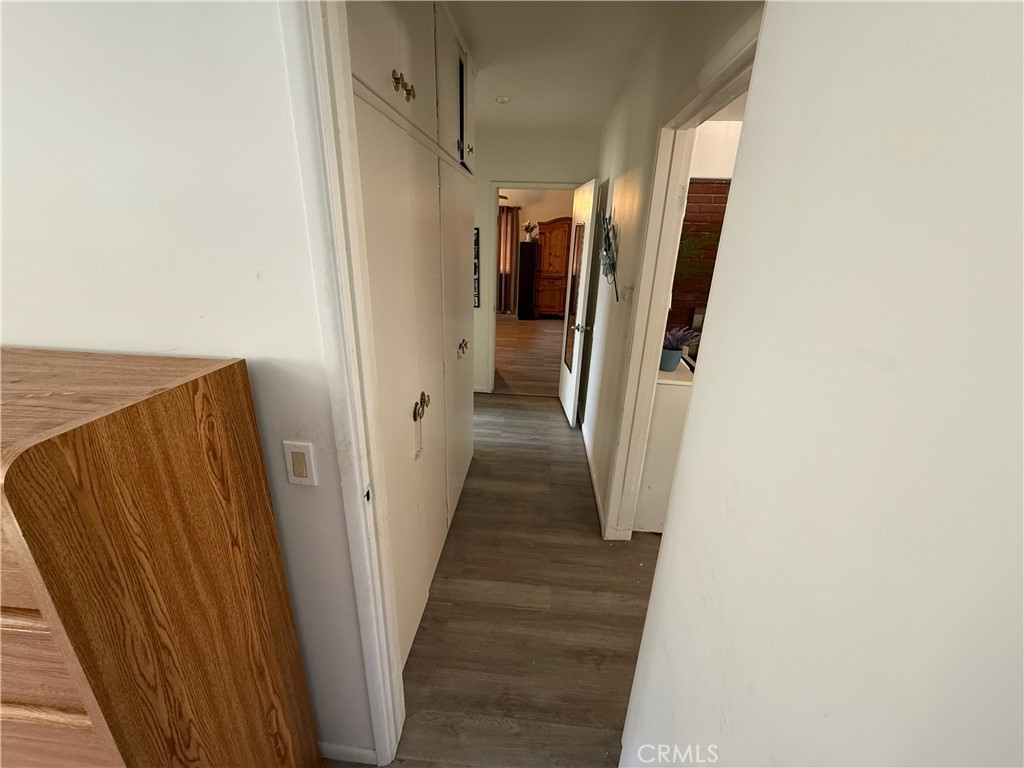 11896 Addison Street Property Photo 30