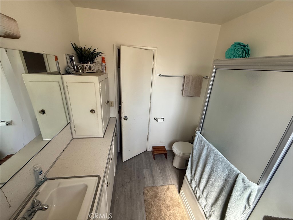 11896 Addison Street Property Photo 33