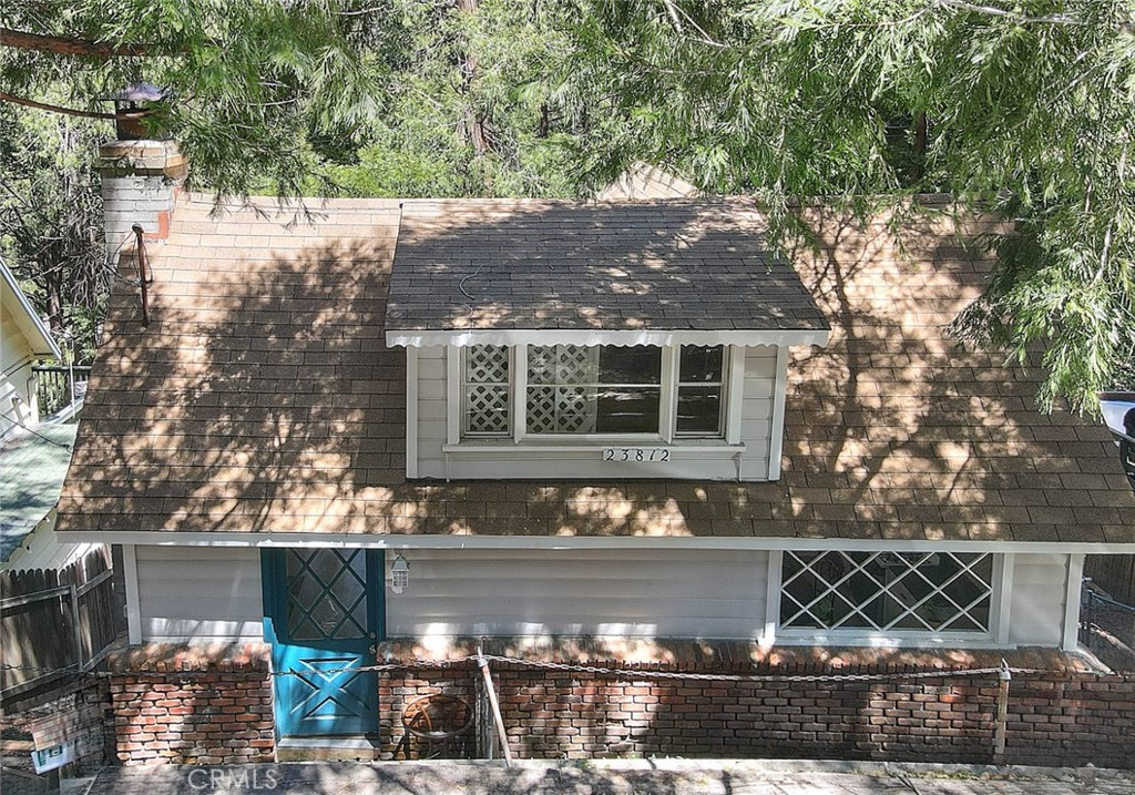 23812 Wildwood Lane Property Photo 1