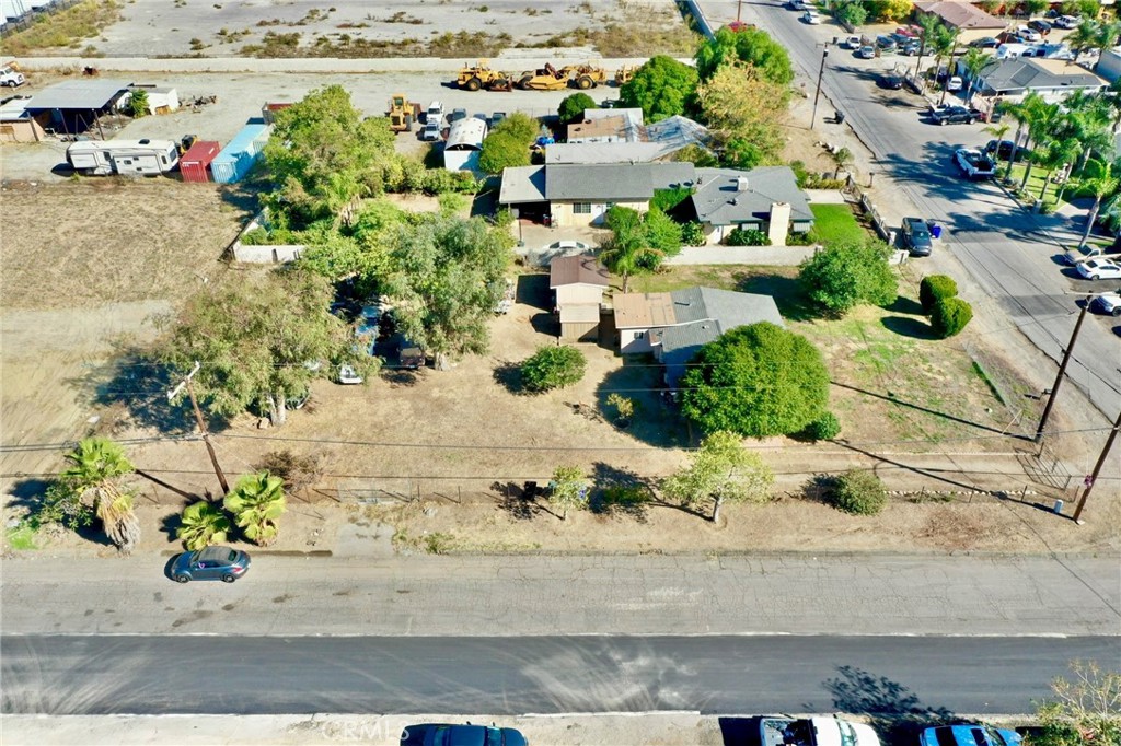 15114 Washington Drive Property Photo 10