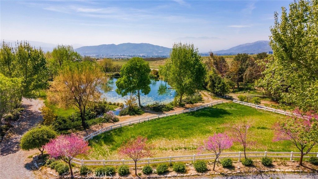 37547 Oak Glen Road Property Photo 11