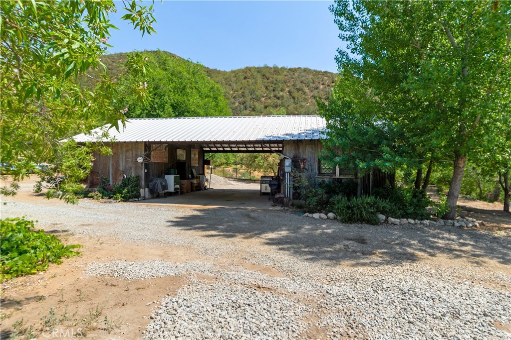 37547 Oak Glen Road Property Photo 47