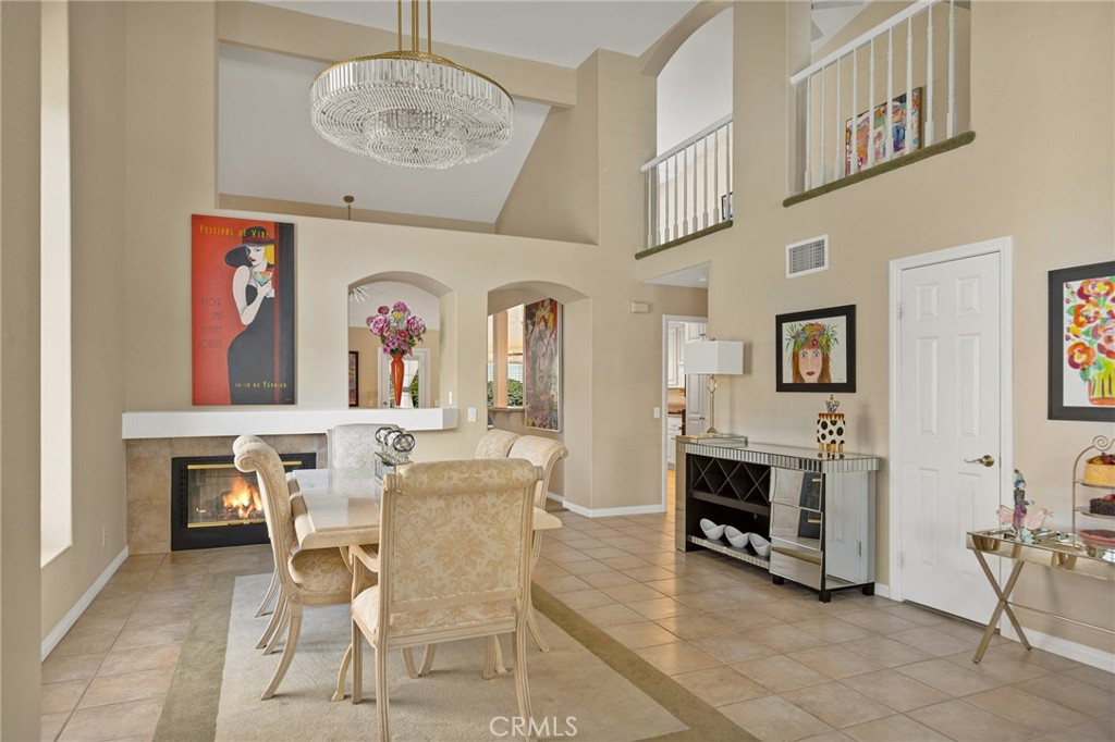 1521 Fairway Oaks Avenue Property Photo 4