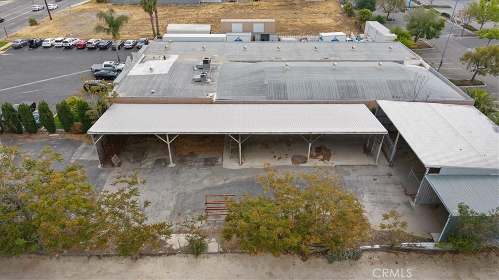 24821 Redlands Blvd Property Photo 5