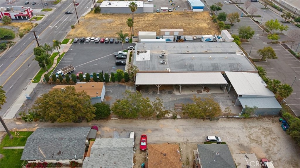 24821 Redlands Blvd Property Photo 7