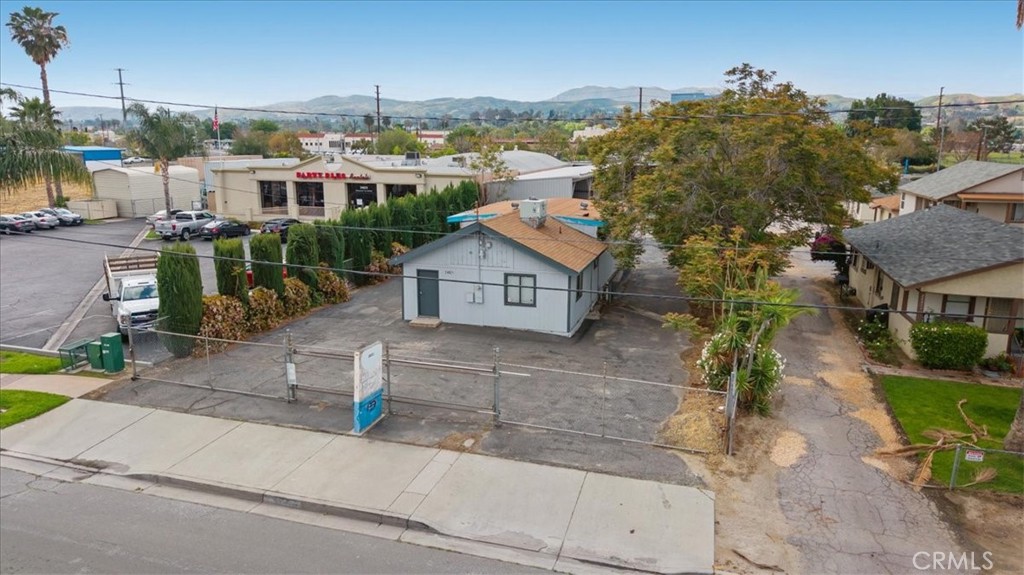 24821 Redlands Blvd Property Photo 17