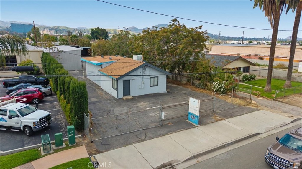 24821 Redlands Blvd Property Photo 18