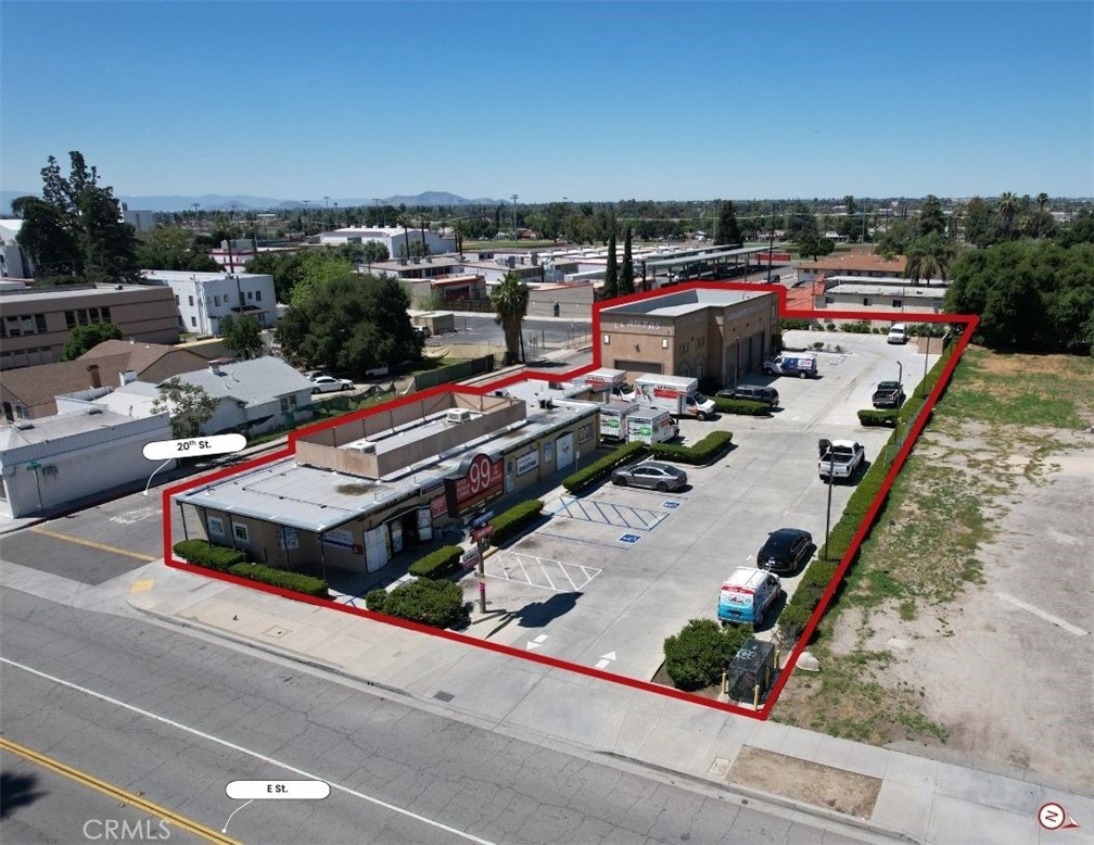 1976 N E Street Property Photo