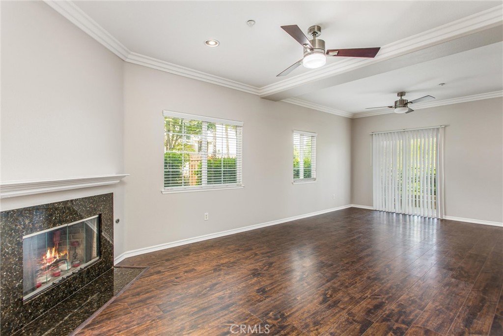 1200 E Highland Avenue 402 Property Photo 4