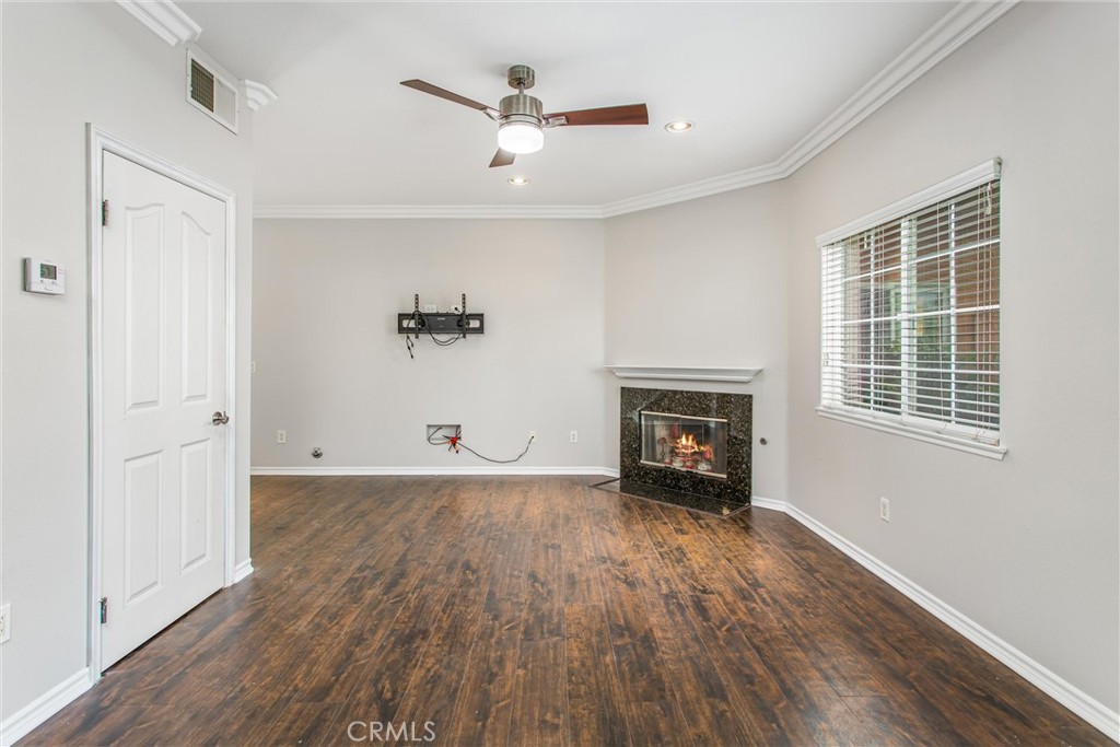 1200 E Highland Avenue 402 Property Photo 5
