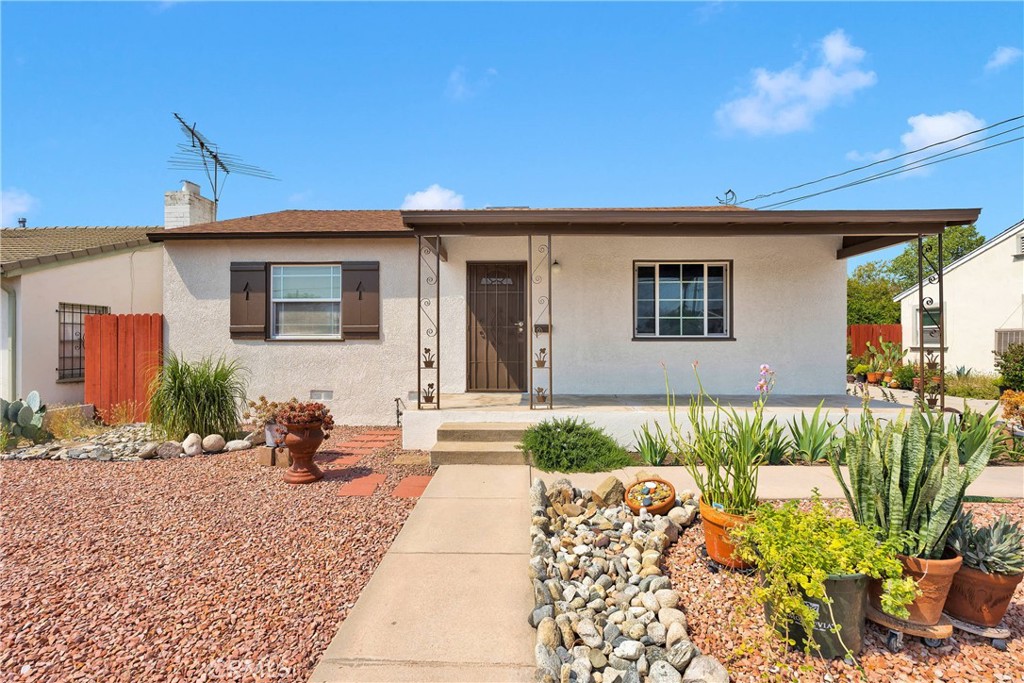 312 W Lugonia Avenue Property Photo