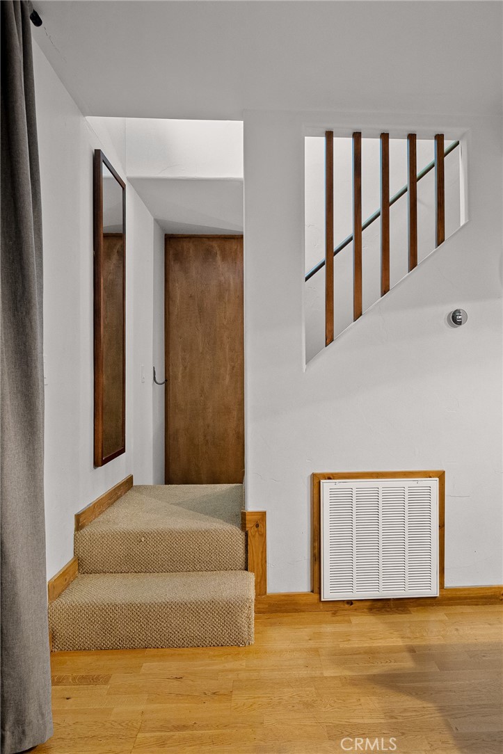 29387 Lake View Drive Property Photo 15