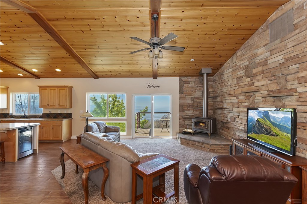 45 Park Drive Property Photo 5