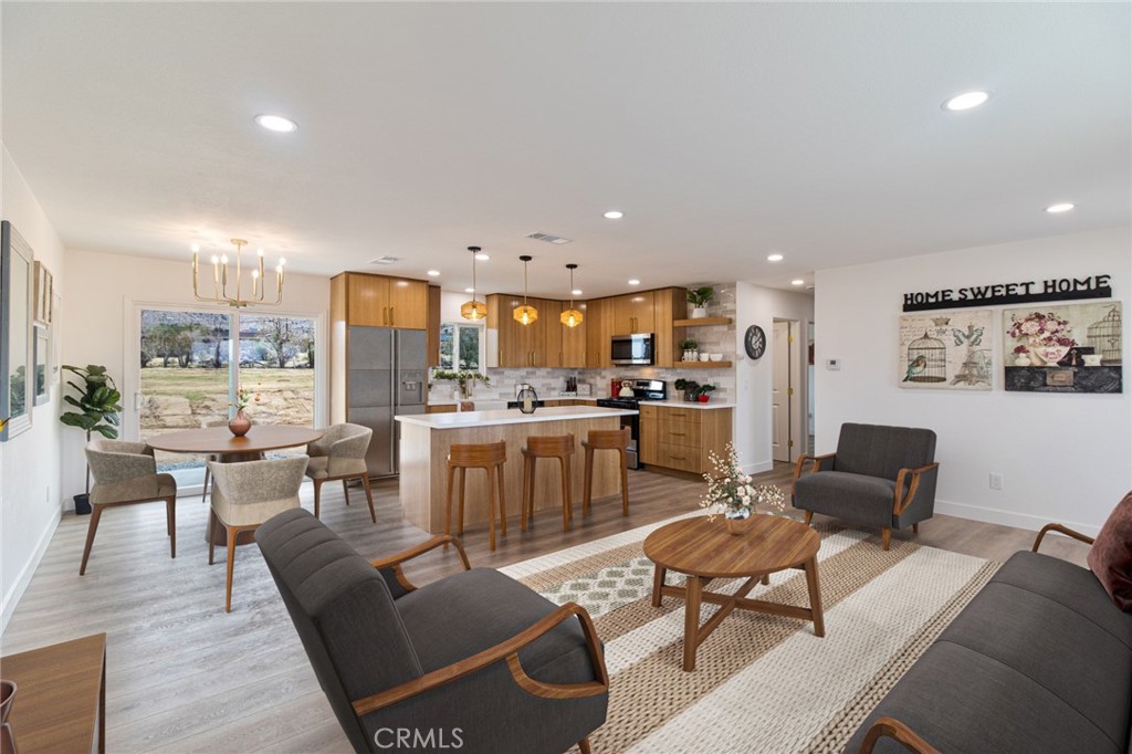7115 Lomita Road Property Photo 1