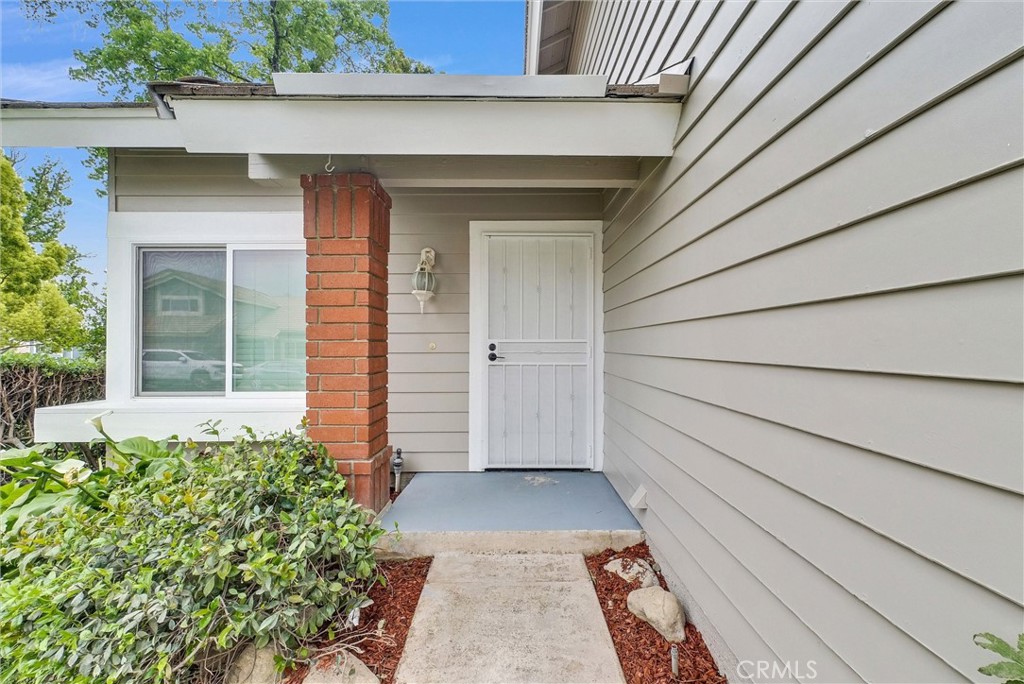 8985 Sage Drive Property Photo 4