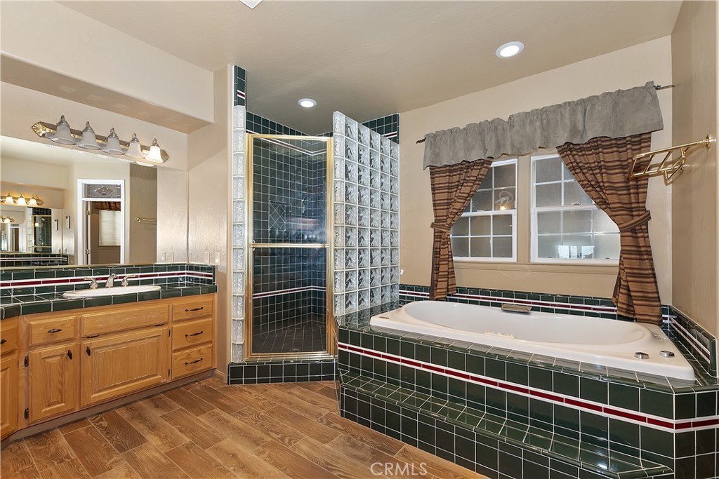 1161 Nadelhorn Drive Property Photo 39