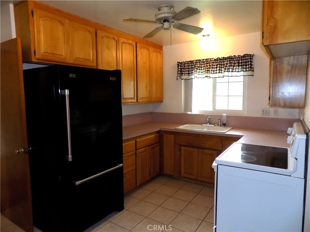 11639 Lennox Street Property Photo 7