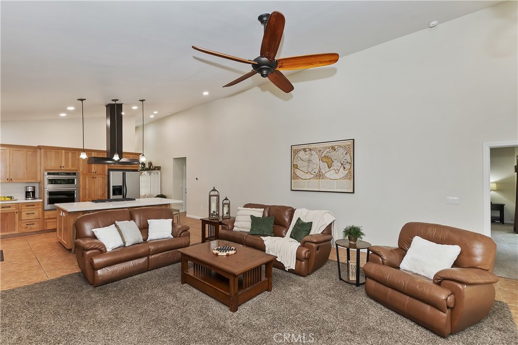 39080 Waterview Drive Property Photo 8