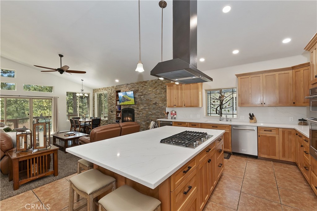 39080 Waterview Drive Property Photo 11