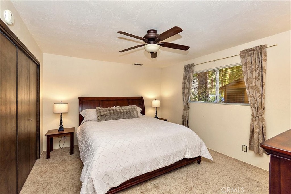 304 E Mojave Boulevard Property Photo 15