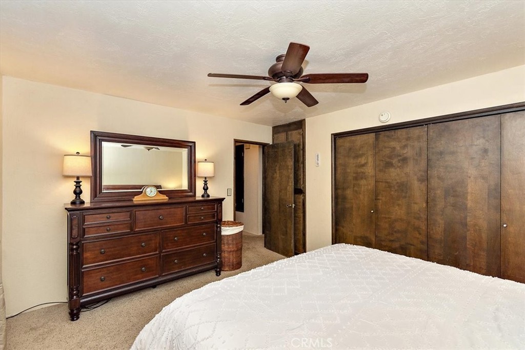304 E Mojave Boulevard Property Photo 16