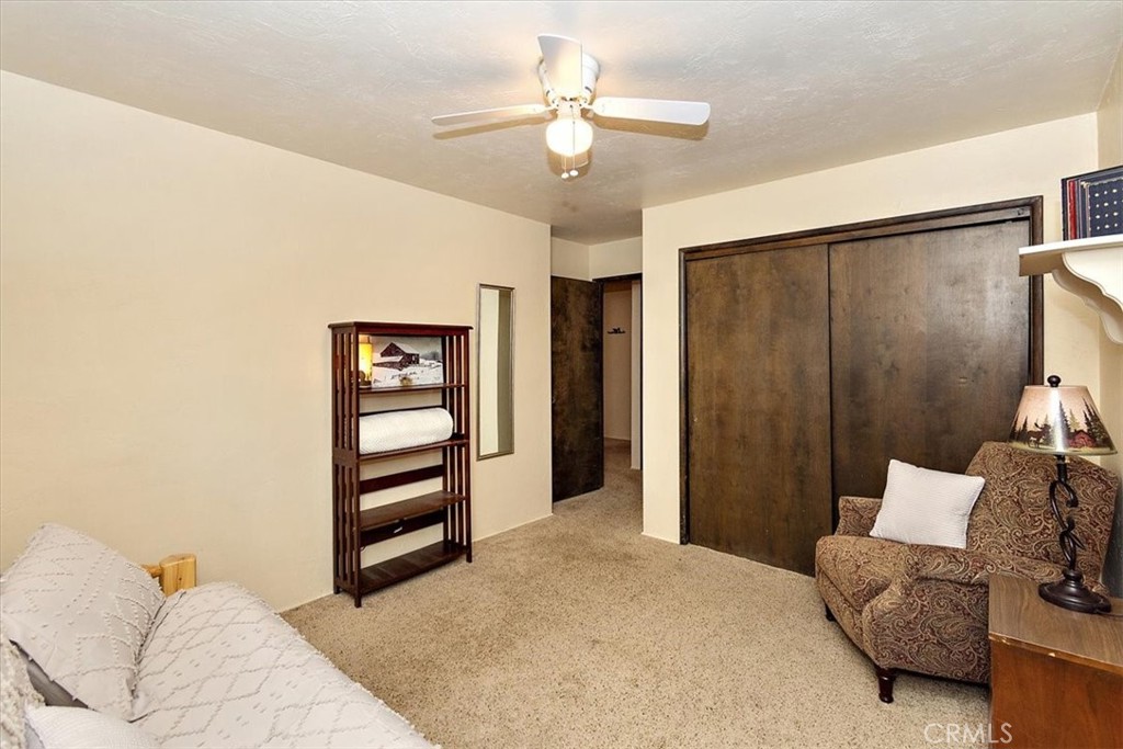 304 E Mojave Boulevard Property Photo 19