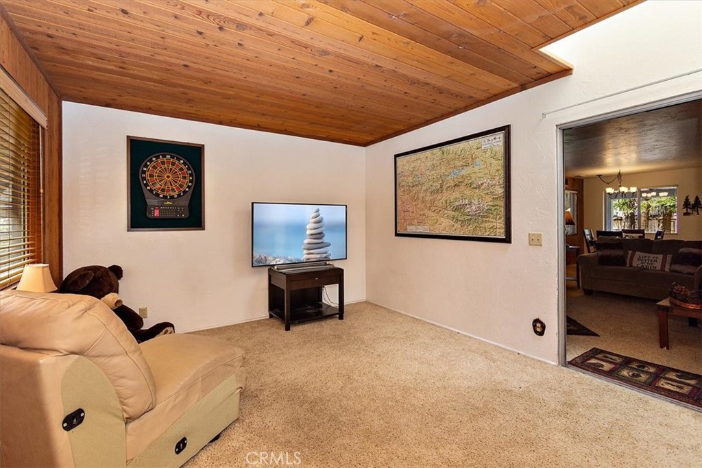 304 E Mojave Boulevard Property Photo 20