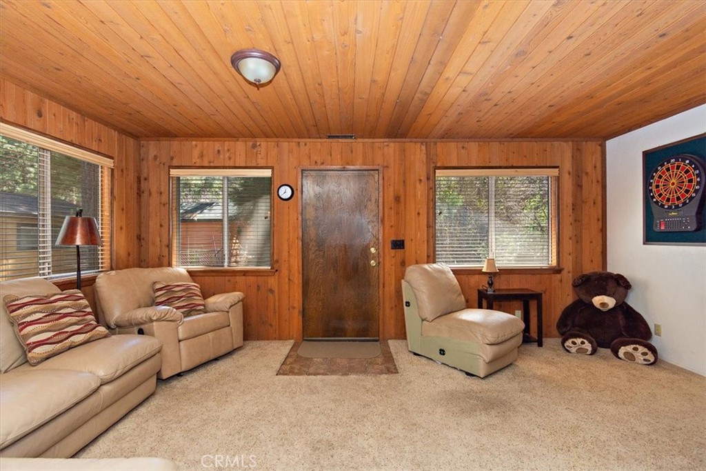 304 E Mojave Boulevard Property Photo 23