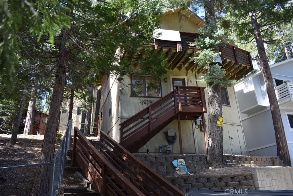 26241 Boulder Lane Property Photo 1