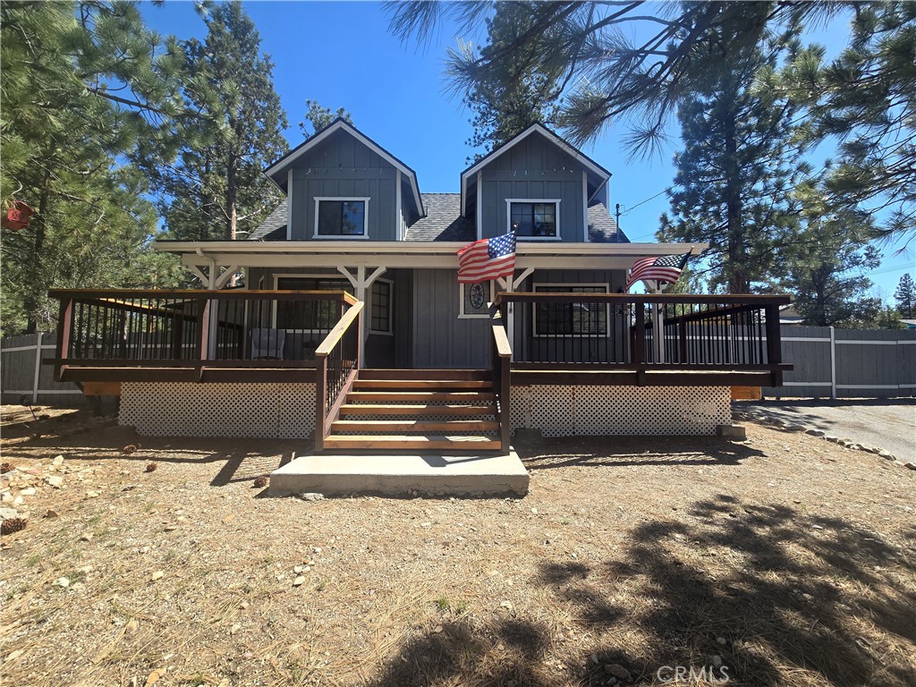 301 Downey Drive Property Photo 1