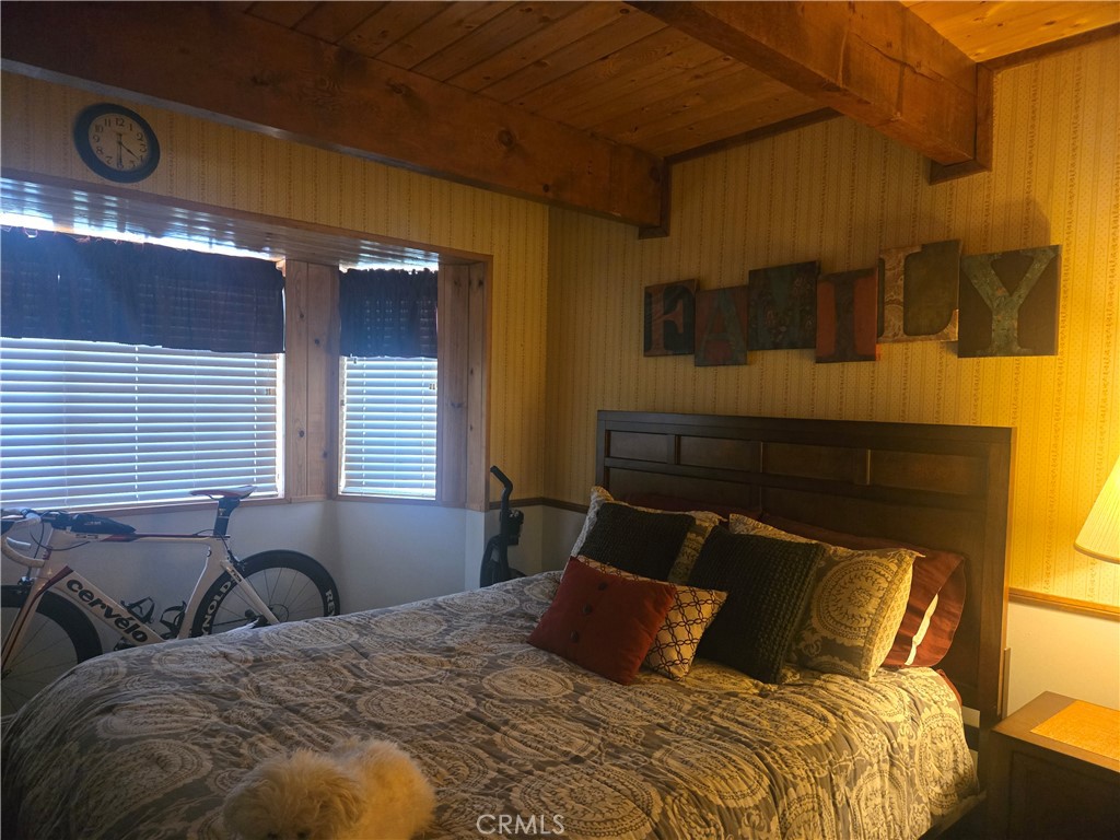 301 Downey Drive Property Photo 11