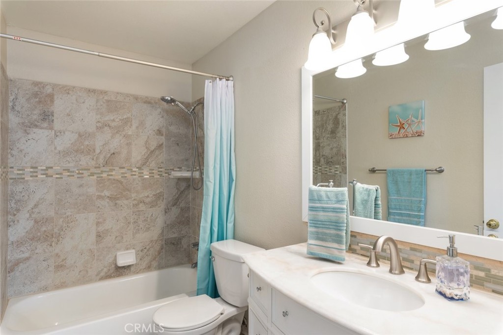 1452 Granada Property Photo 22