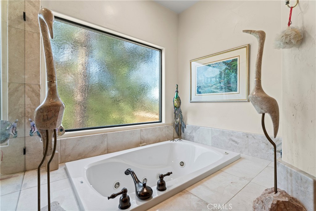 1305 Montreal Drive Property Photo 10