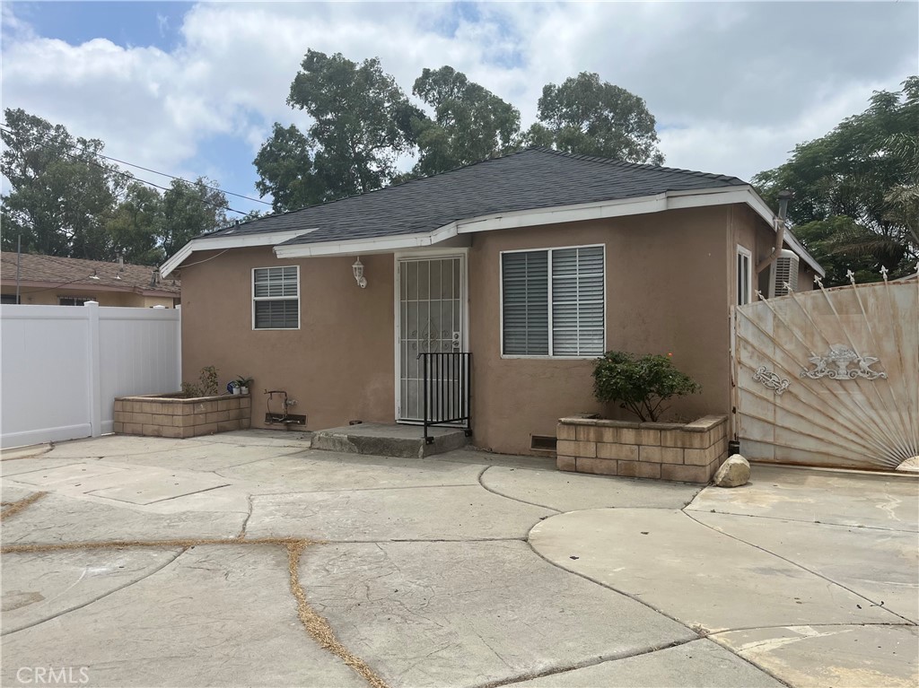 15645 Curtis Avenue Property Photo 1