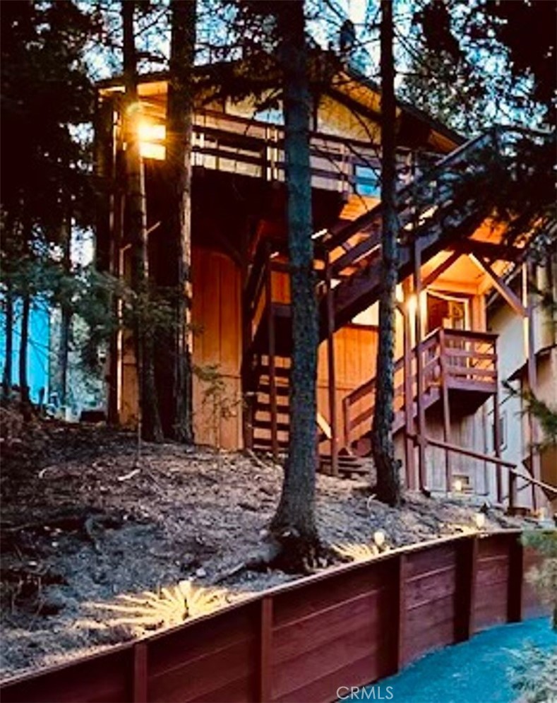 26227 Lake Forest Drive Property Photo 1