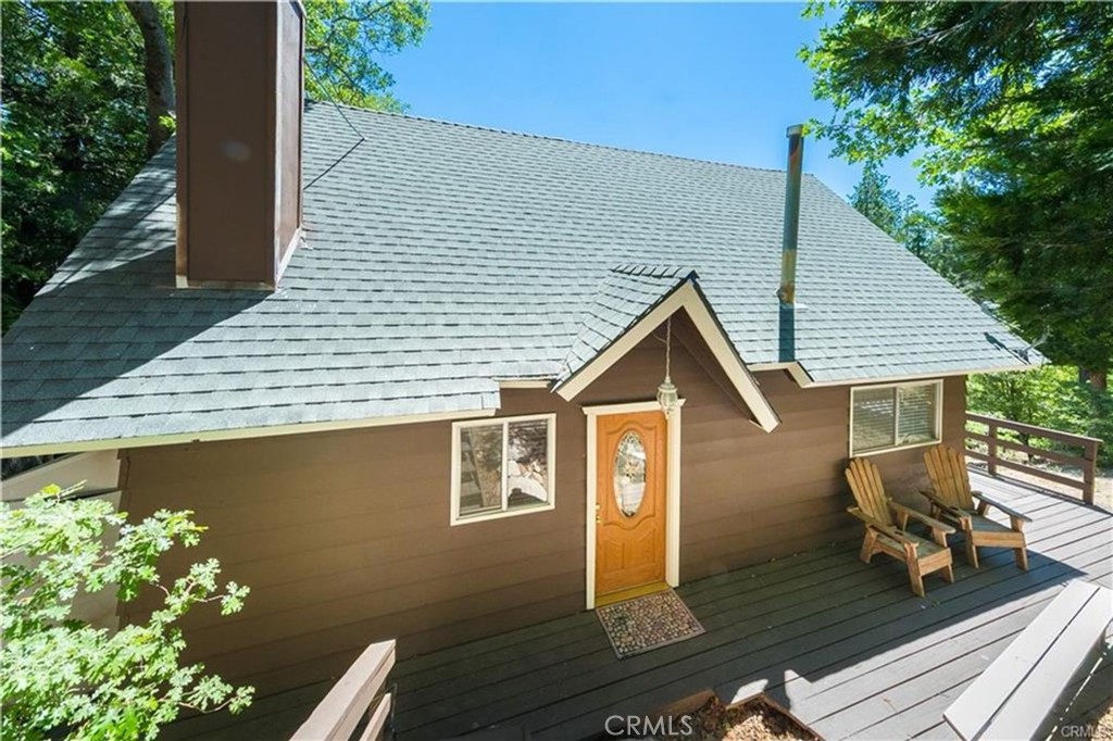 676 Grass Valley Road Property Photo 2