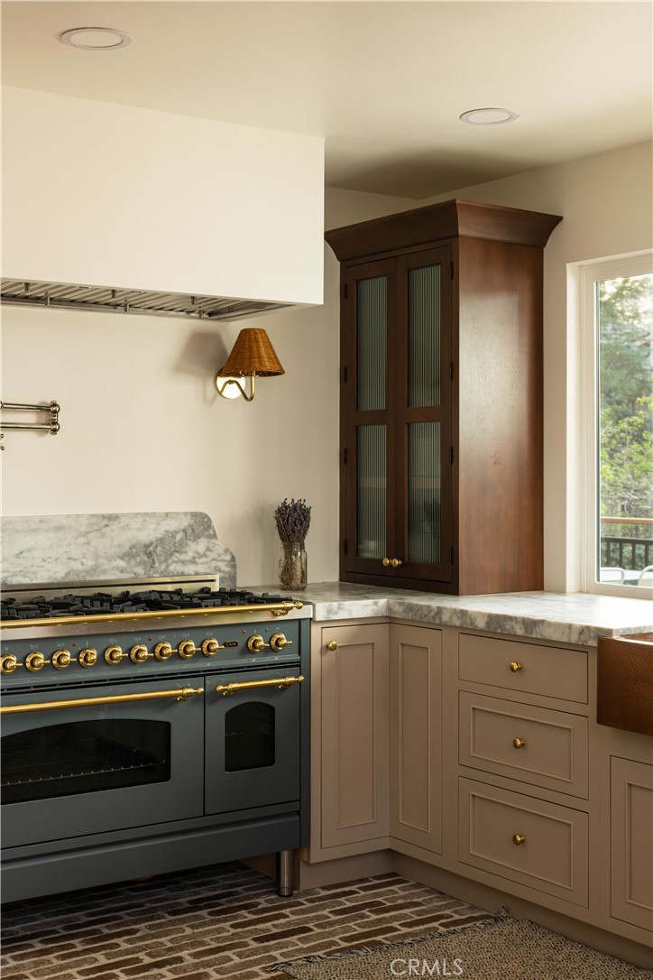 468 Sky View Ridge Drive Property Photo 15