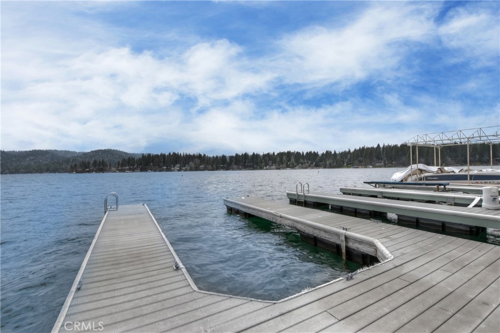 0 N376a - North Shore Property Photo 8
